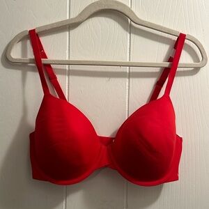 36D Calvin Klein bra